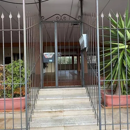 Lili's House 4* روما